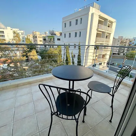 Cozy One Bedroom In ניקוסיה